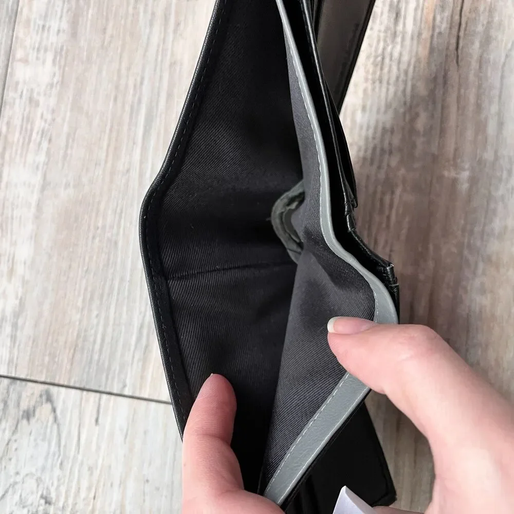 Van Heusen Black Gray Leather Bifold Wallet Classic Slim Minimalist EUC